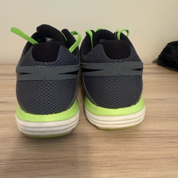 Nike Dual Fusion Lite Grey/Green Mens Running Shoes Size 10,5 - Picture 4 of 10